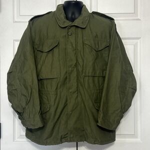 Vintage US Army M-65 Field Jacket Military Medium Olive Green Vietnam Medic